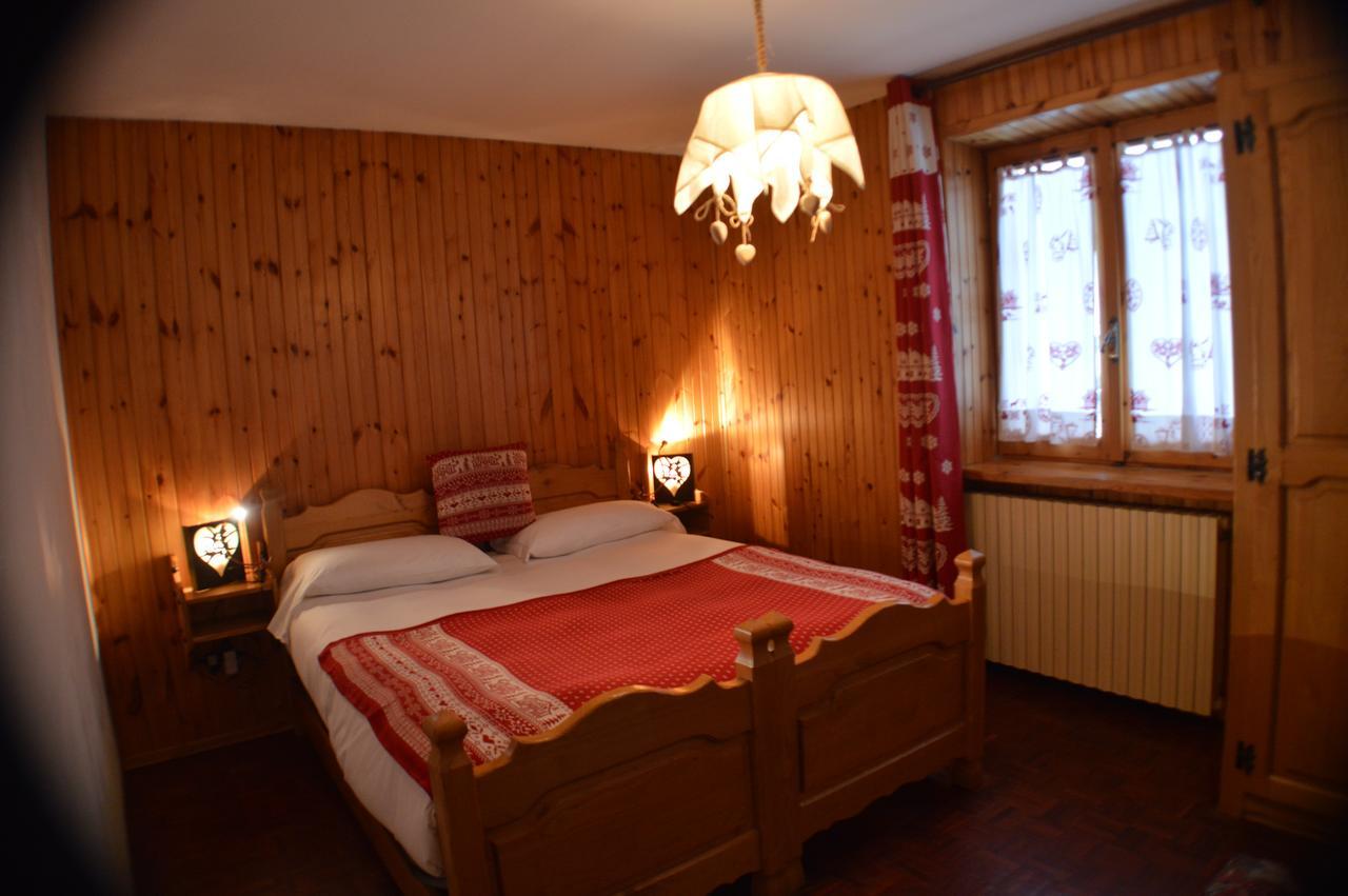 B&B Lepetitnid Valtournenche Ngoại thất bức ảnh